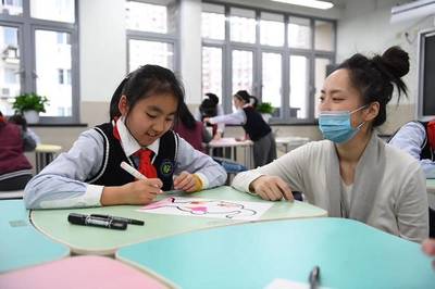 “課后作業(yè)看護(hù)”服務(wù) 化解家長焦慮，助力學(xué)生成長